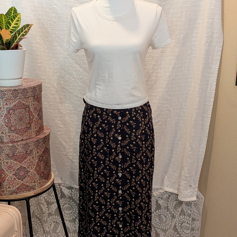VINTAGE LAURA ASHLEY STYLE Floral Maxi Skirt in Navy